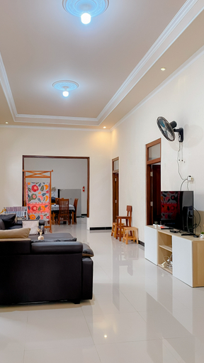 Others 4, Guest House Griya Mundu, Solo
