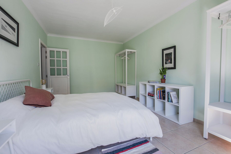 Room 2, Stylish 3 BR APT close to Balluta Bay, St Julian's