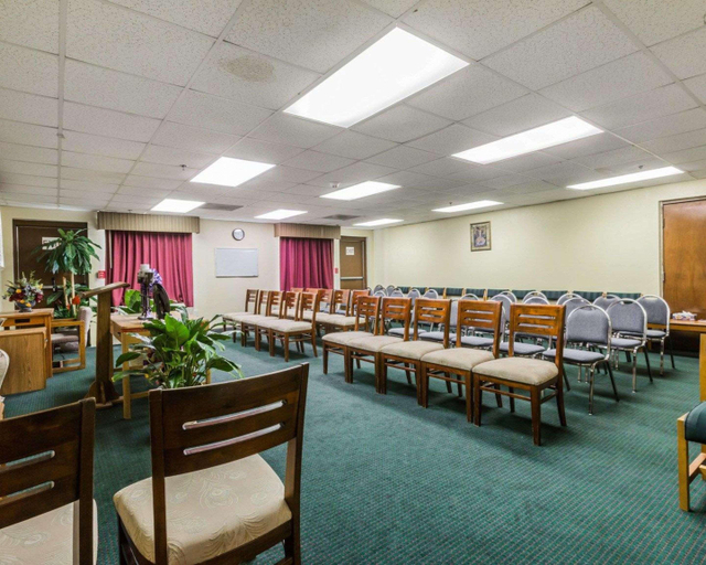 Business Facilities 5, Quality Inn & Suites North Montgomery, Montgomery