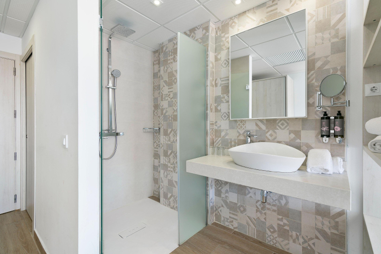 Bathroom 5, Best Lloret Splash, Girona