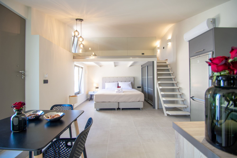 Bedroom 4, Manthos Beachfront Apartments, Ionian Islands