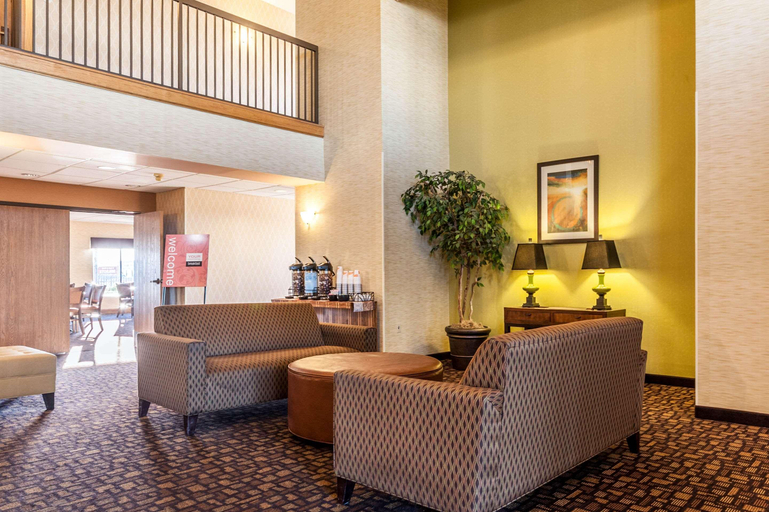 Public Area 2, Quality Inn, Coahoma