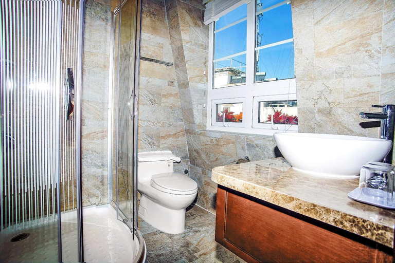 Bathroom 4, Diamond Hotel, Đà Lạt