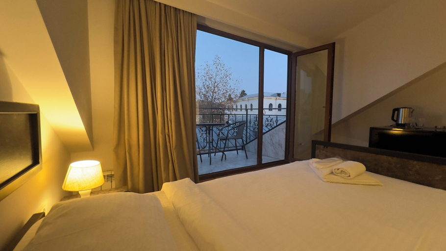 Room 2, HOTEL NICOLO, Tbilisi