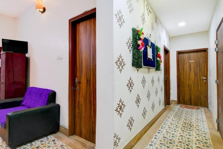 Lobby 5, Fabhotel A2, North 24 Parganas