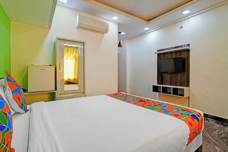 Room 4, Fabhotel Supreme Seven Boutique, Bangalore