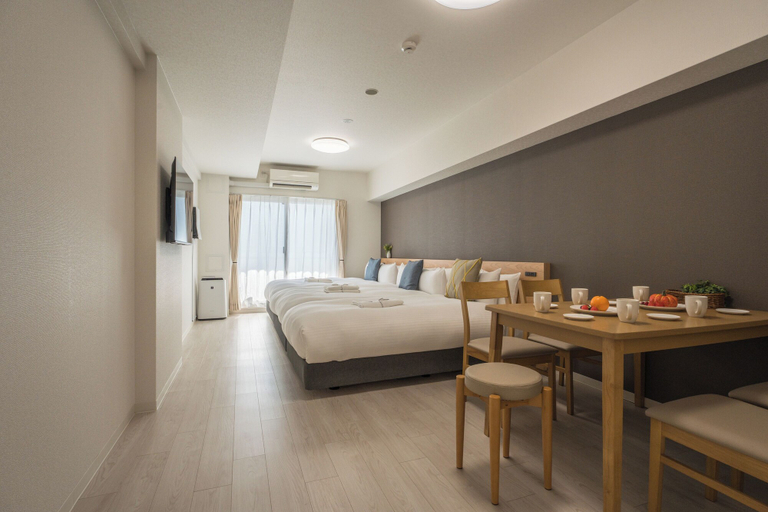 Room 2, ESLEAD HOTEL Namba Kuromon, Osaka