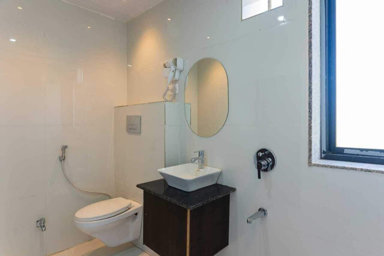 Bathroom 5, Sasa Resort, Udaipur