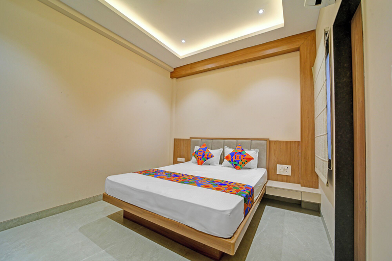 Room 4, Fabhotel Shri Shreeyam Stay, Bhopal