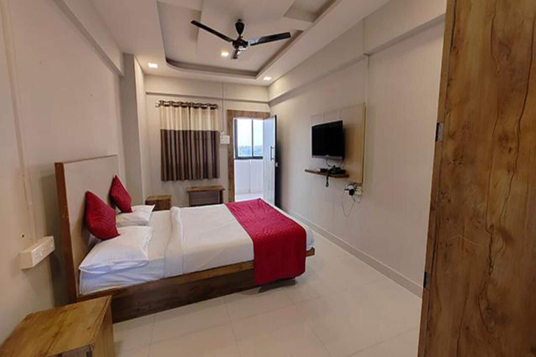 Room 3, Fabhotel Ace Executive, Pune