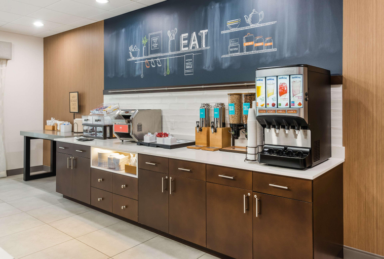 Food & Drinks 5, Hampton Inn And Suites Benton Harbor, Berrien