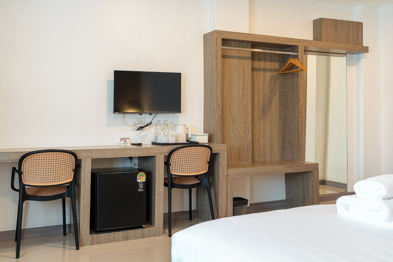 Others 2, Finn Hotel, Bung Kan
