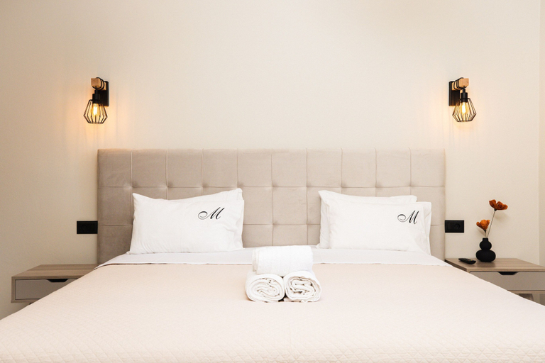 Bedroom 2, Manthos Beachfront Apartments, Ionian Islands