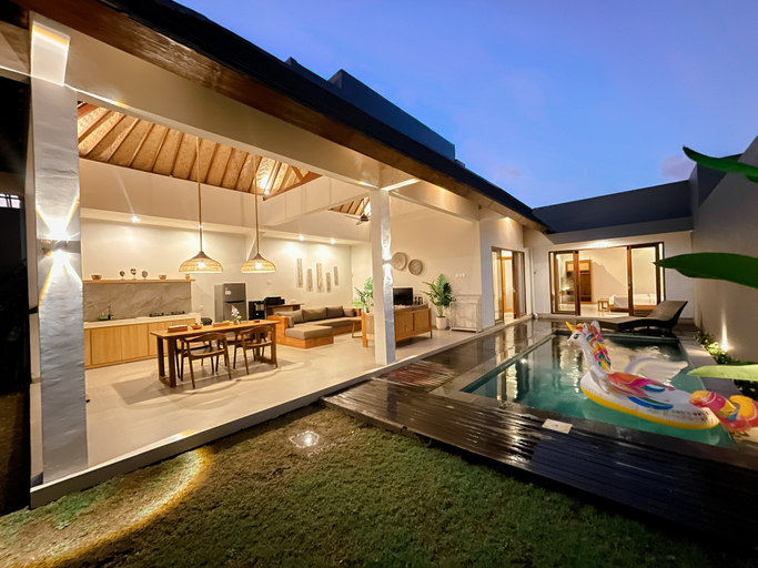Swimming Pool 2, Villa Sinergi Seminyak 8, Badung