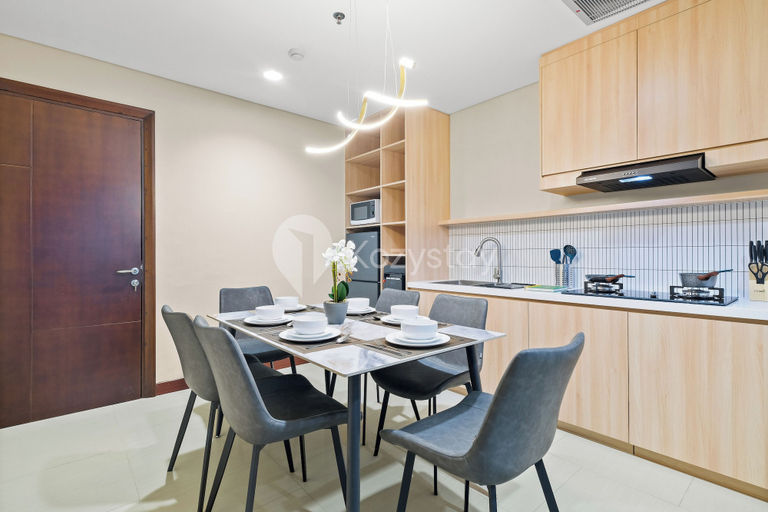 Dining room 5, Suvin by Kozystay - Pondok Indah, Jakarta Selatan