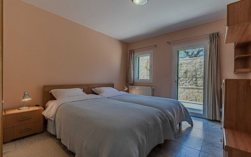 Room 3, Olive's Silent House, Vela Luka