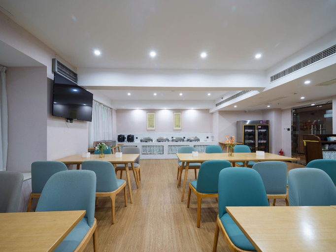 Food & Drinks 4, GreenTree Inn Luoyang Railway Station Wangfujing Wangcheng Park, Luoyang