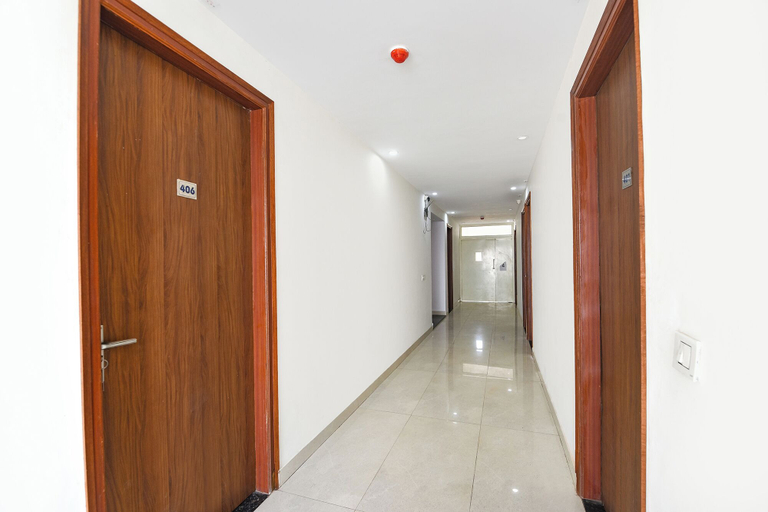 Lobby 2, Fabhotel Laxmi Mahal, Delhi