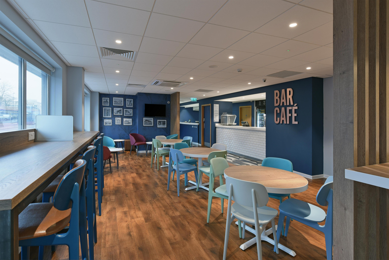 Food & Drinks 5, Travelodge Southampton Central, Southampton
