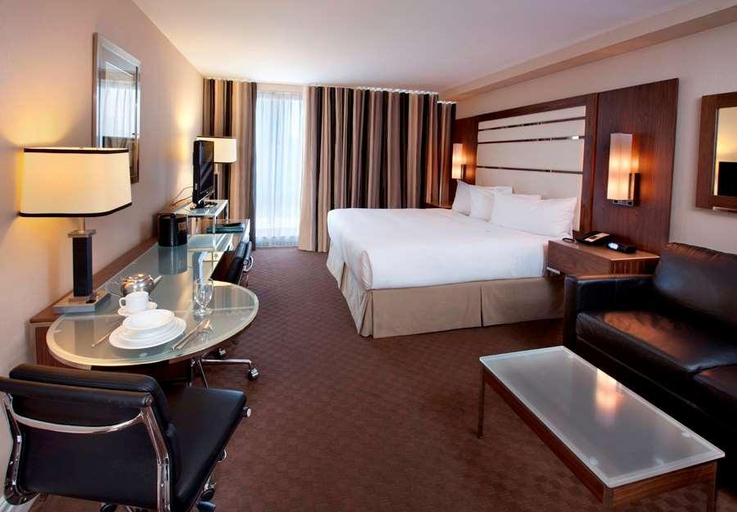 Bedroom 3, Hotel Le Cantlie Suites, Montréal