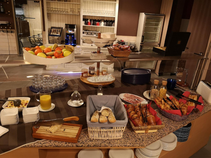 Food & Drinks 5, Cit'Hotel Logis Le Chene Vert, Vendée