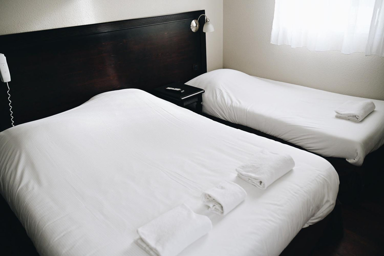 Bedroom 3, Hotel Nova Adult Only- Villefranche sur Saone, Rhône