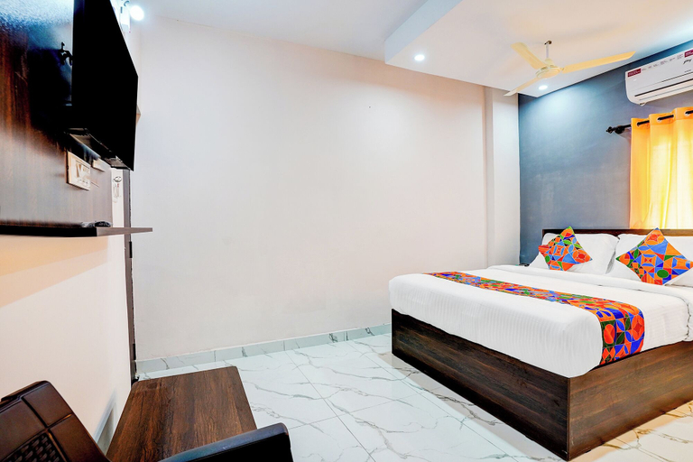Room 2, FabHotel Aranya Residency - HSR Layout, Bangalore