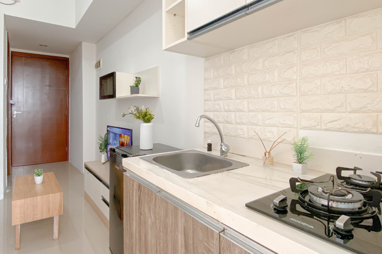 Others 4, Simple Grey 1BR at Vittoria Residence Apartment By Travelio, Jakarta Barat