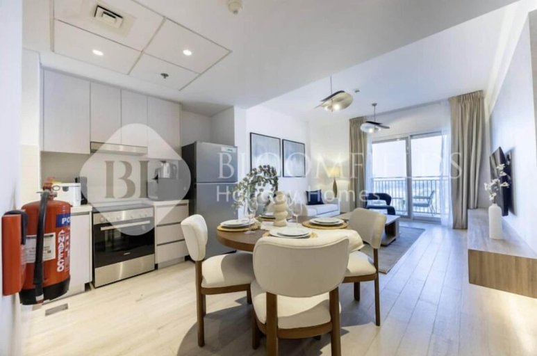 Private kitchenette, 720 Bloomfields Luxuries 1Br Water Edge, Yas Island