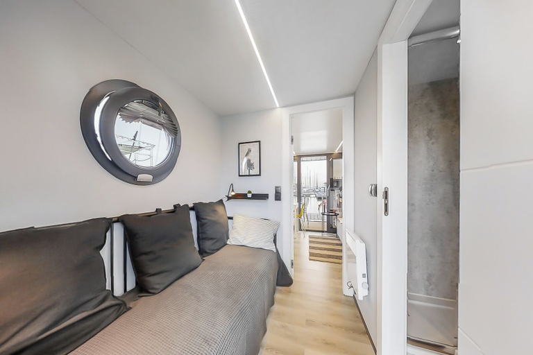 Bedroom 3, The Homeboat Company Parque das Nações, Lisbon