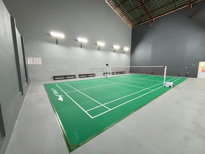 Badminton court