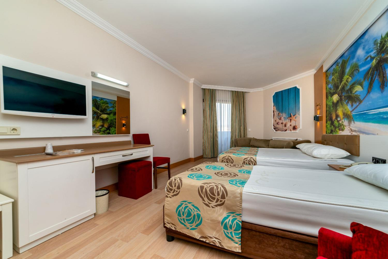 Bedroom 3, プリマソル ハネ ファミリー リゾート ホテル(Primasol Hane Family Resort Hotel), Manavgat