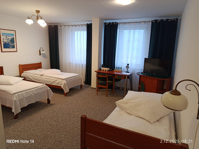 Bedroom, Hotel Konin, Konin City