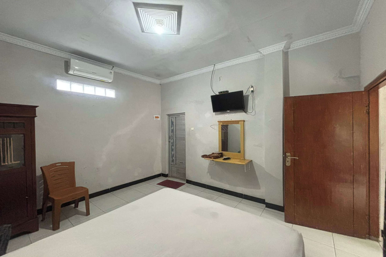 Room 2, OYO 95050 Penginapan Sekarsari Syariah, Yogyakarta