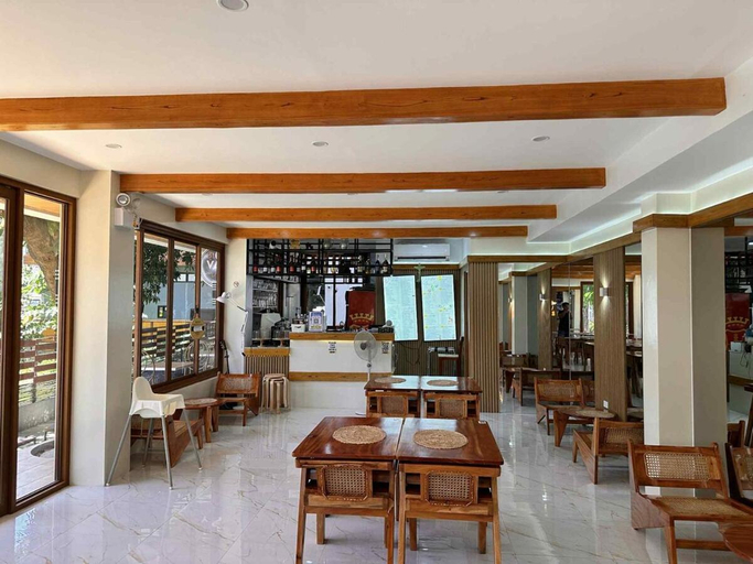 Food & Drinks 4, The River House - Vigan Loft Unit (Free Breakfast), San Vicente