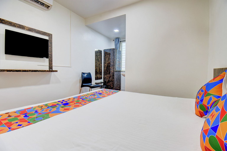Room 3, Fabhotel World King, Pune