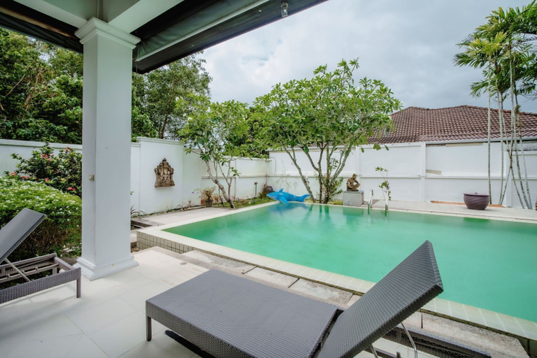 Living area 2, Number Nine Pool Villa, Phuket Island
