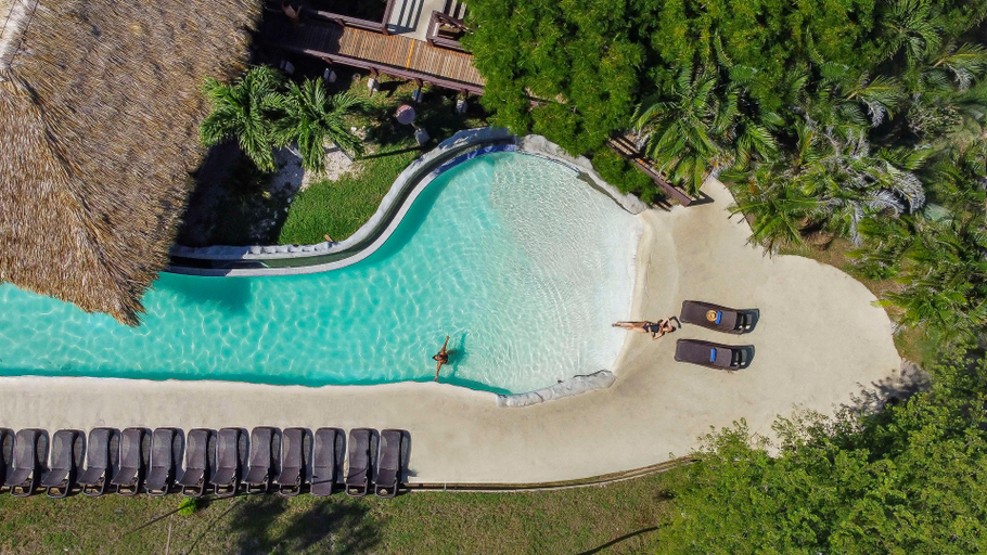 Exterior & Views 2, Villas Sol Beach Resort, Carrillo