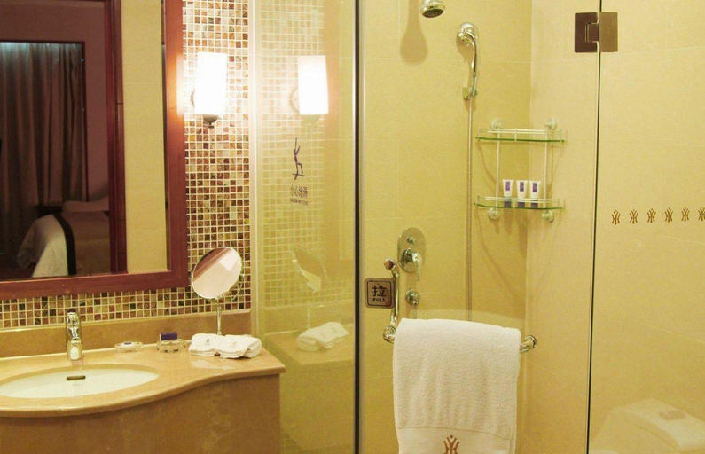 Bathroom 3, Yihao International Hotel, Dongguan