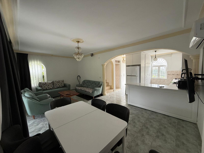 Living area 4, Mete 3 Villa İçmeler Weekly Daily Rentals, Marmaris