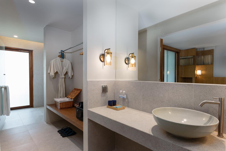 Bathroom 5, Arinara Beach Resort Phuket, Phuket Island
