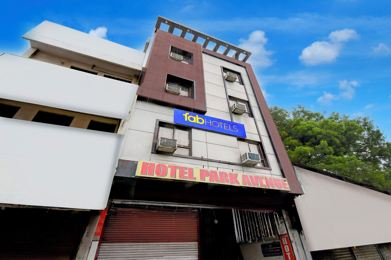 Exterior & Views 2, Fabhotel Park Avenue, Lucknow