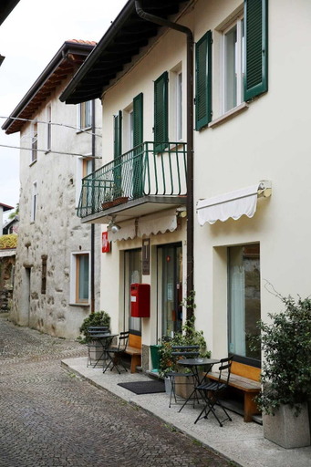 Restaurant, Alla torre del barbarossa B&B Foresteria, Lecco