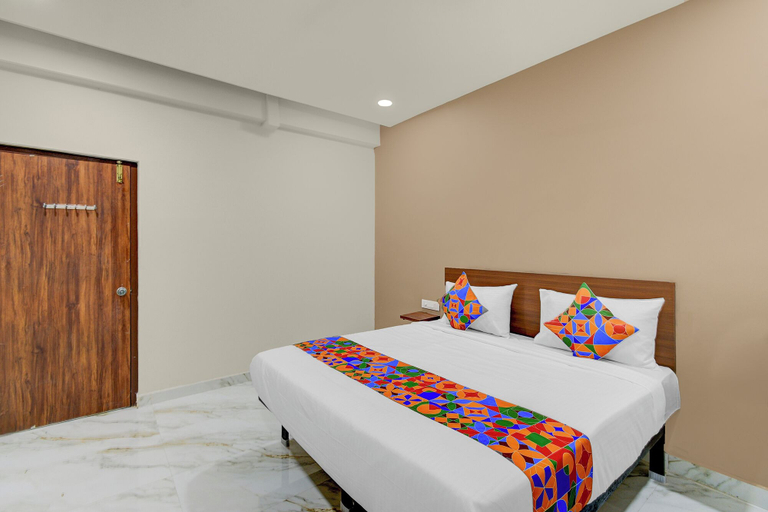 Room 2, Fabhotel Larana, Ranga Reddy