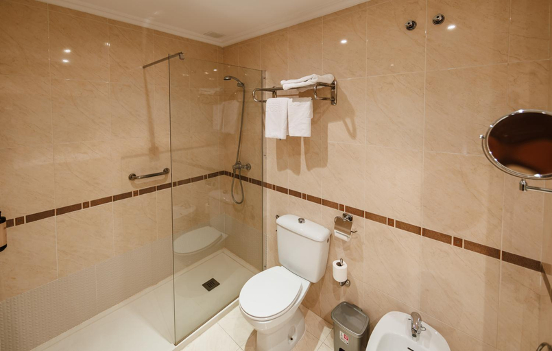 Bathroom 3, Acosta Vetonia, Badajoz