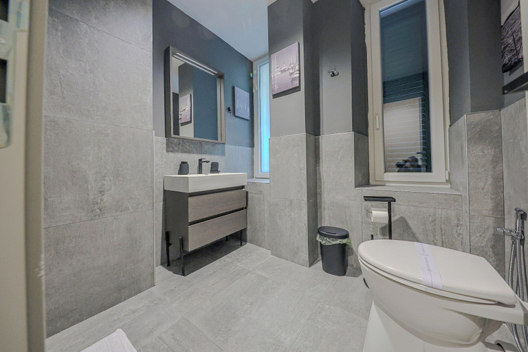 Bathroom 2, Sette Vele Rooms, Trieste