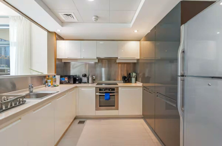 Private kitchen 5, Lux Upscale Living Walk to Dubai Mall, Dubai