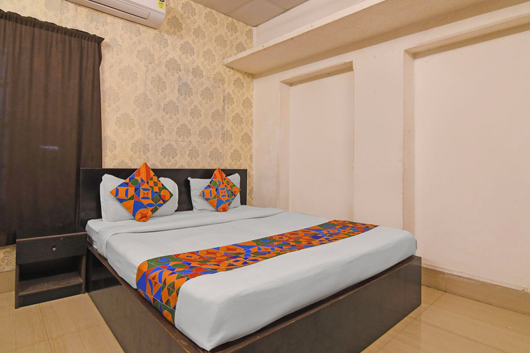 Room 4, Fabhotel Jalan, Kolkata