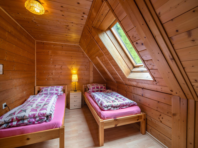 Bedroom 2, Ferienwohnung mit Talblick in Todtmoos, Waldshut