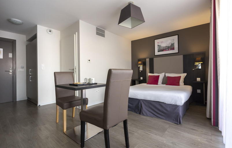 Bedroom 3, Appart'hôtel Odalys City - Colmar Centre, Haut-Rhin